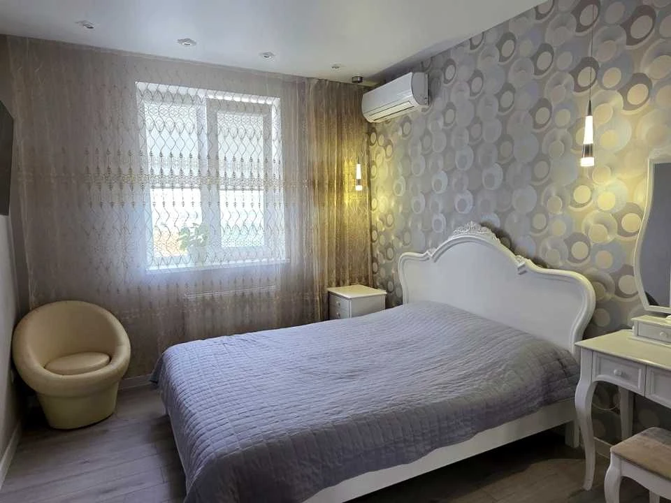 Apartment. Kharkiv, Lysavetynska St.