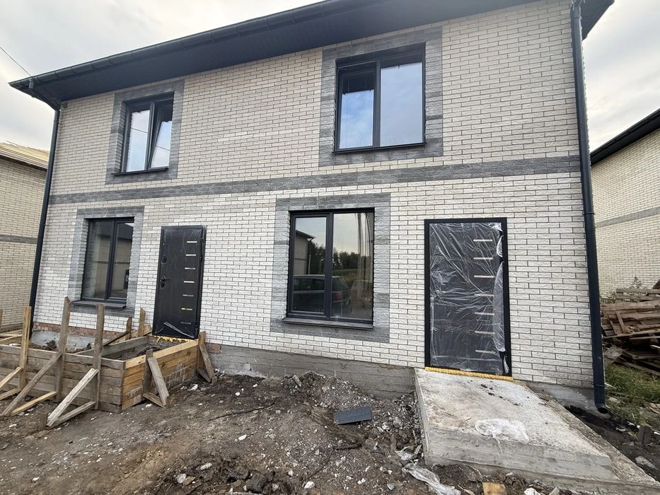 Duplex for sale on Nemyrivskoye Highway