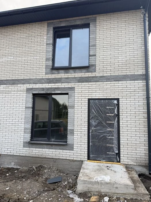 Duplex for sale on Nemyrivskoye Highway
