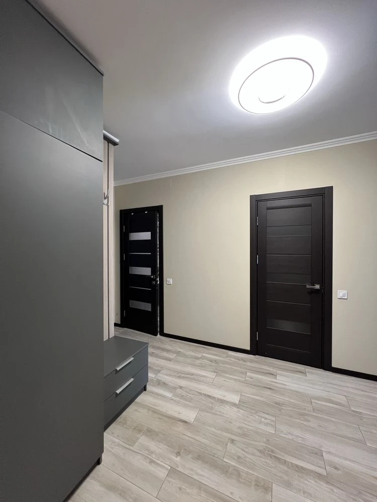 Продаж двокімнатної квартири у ЖК Місто Трав , вулиця Кульпа