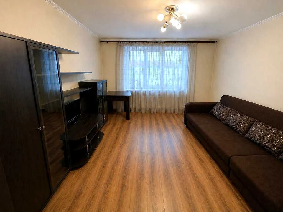 Квартира. Хмельницький, Прибузька вул.