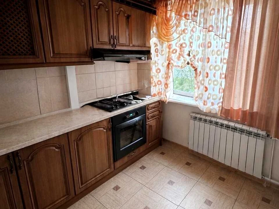 Квартира. Хмельницький, Прибузька вул.