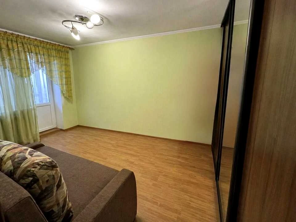 Квартира. Хмельницький, Прибузька вул.