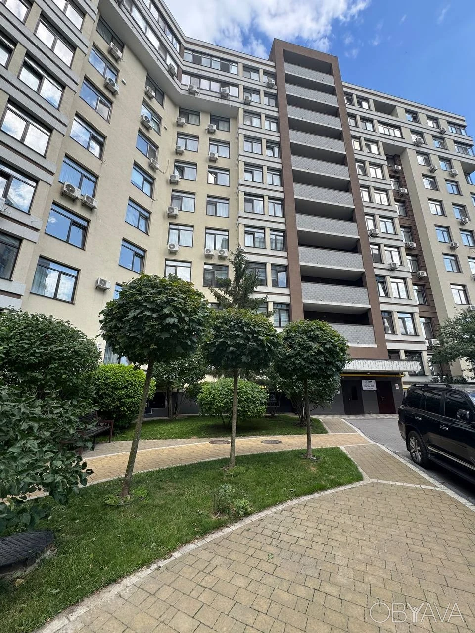 Selling a 1-room apartment of 40m2 with renovation in the Parkland residential complex. Gas. Without %