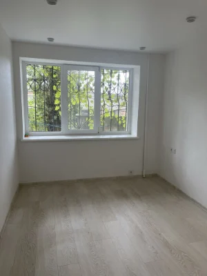 Продам 3 кім.квартиру. Центр