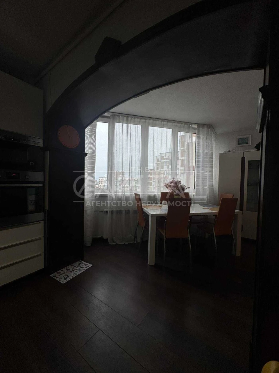 Продаж / Квартира / 88 м2 / Деснянський район / пр-т Червоно
