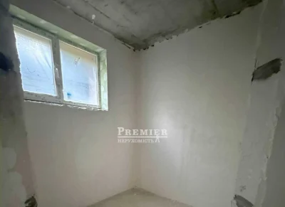 Продам квартиру з розпочатим ремонтом у новому ЖК еліт класу