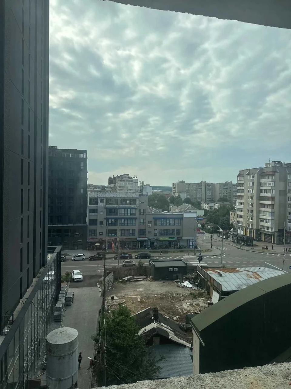 ЦЕНТР 1 кім. квартира в  ЖК бізнес-класу "Ярко-Центр" , по в