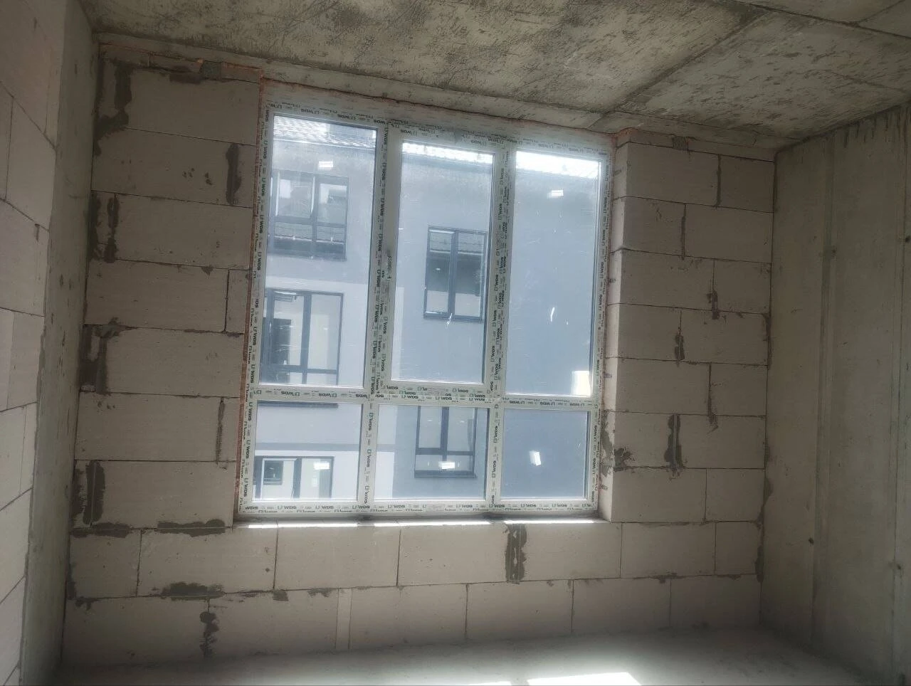 1-room apartment. smart. Solomyansky district. Owner