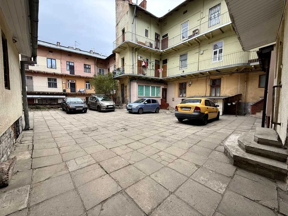 Квартира. Львів, Личаківська вул.