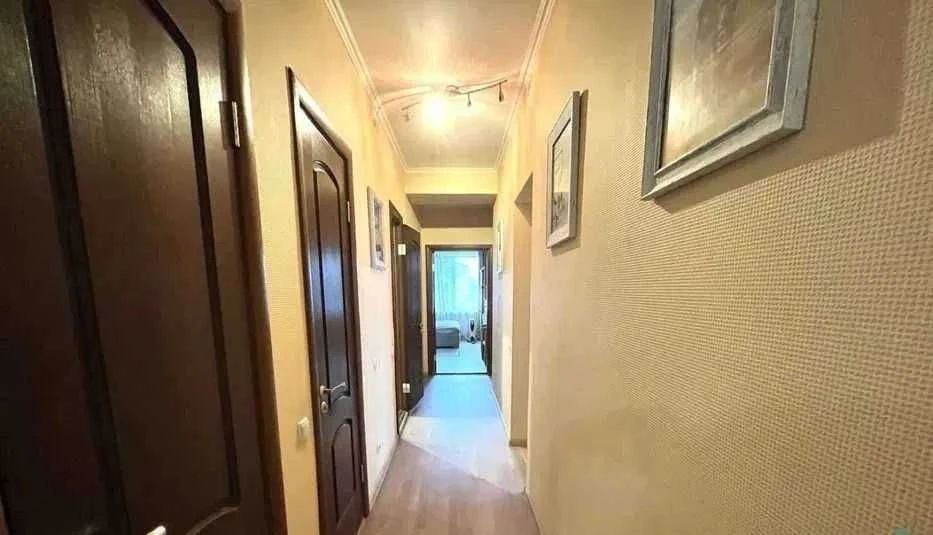 Продам 3-кімн. Старонаводницька вул. 7a, 100 м.кв