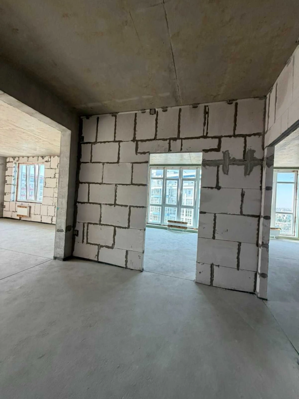 Продам квартиру в ЖК 4 сезона / Четыре Сезона. Приморский ра