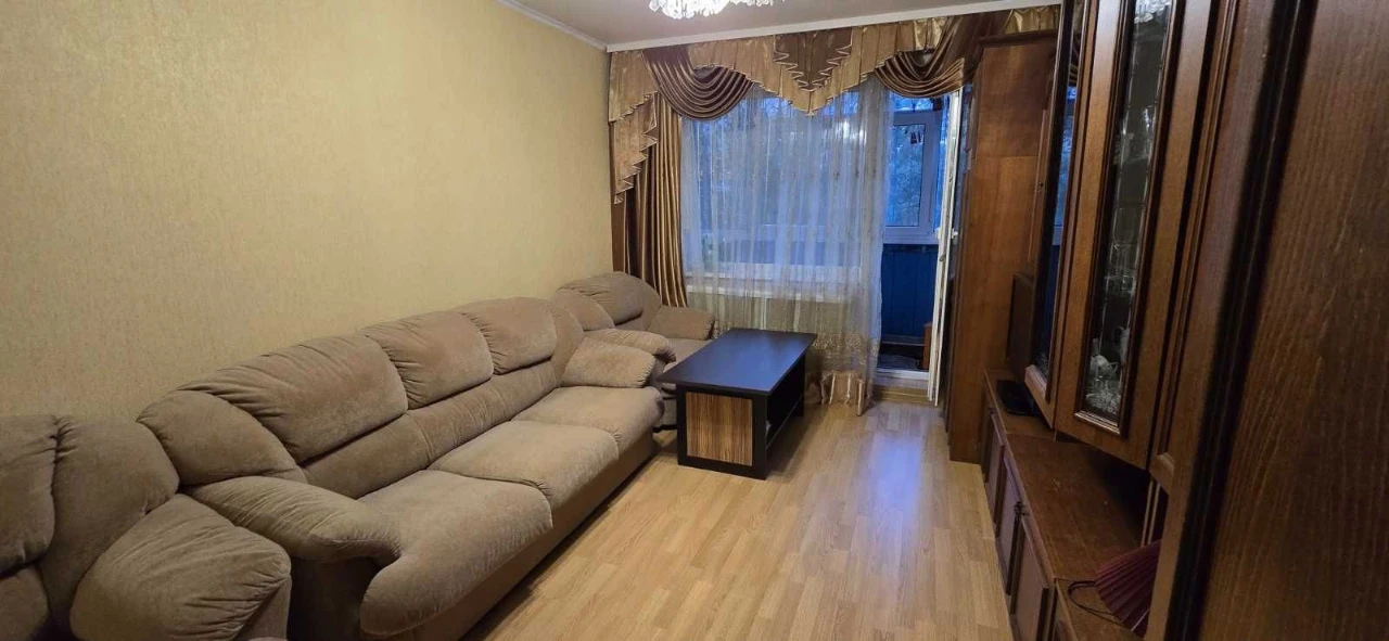 Продаётся 2 к квартира, метро Дворец Спорта