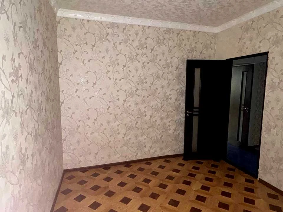 Квартира. Харків, Героїв Харкова просп.