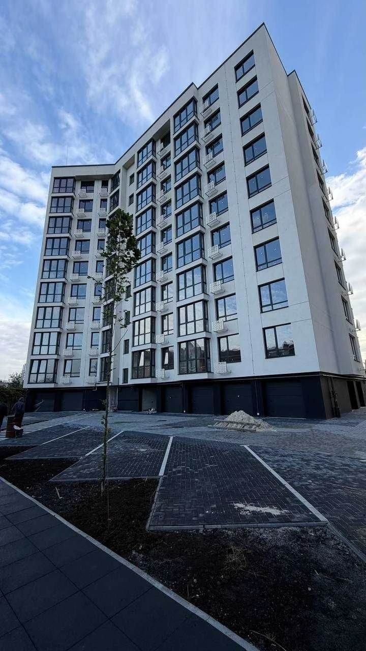 2 кімнатна квартира в центрі міста.Можна під єОселю.ЖК "Імпе