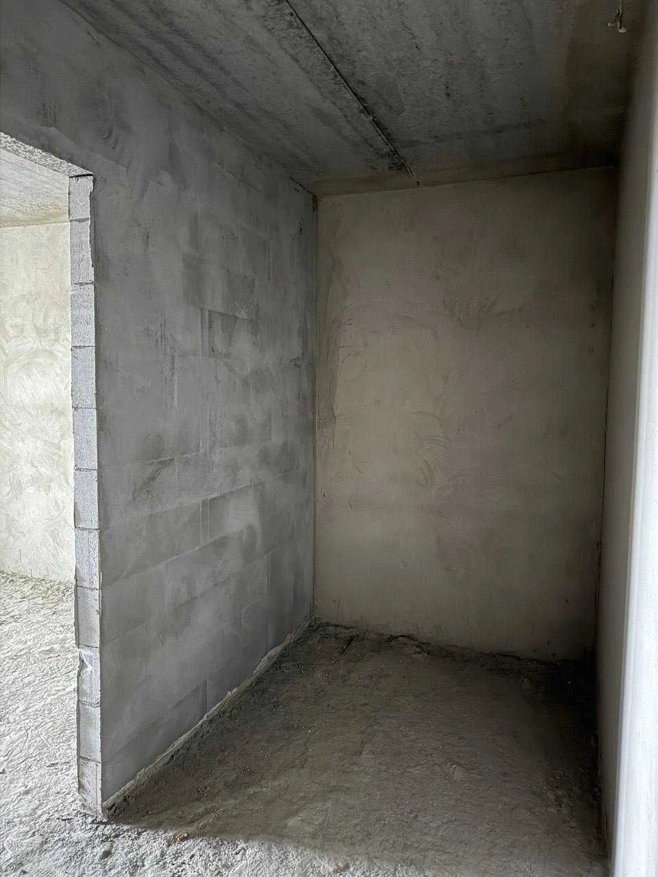 1-кімнатна квартира площею 50 м² у цегляному, утепленому буд