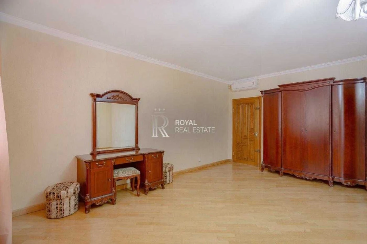 Продаж Квартира Київ Подільський район вул. Костянтинівська