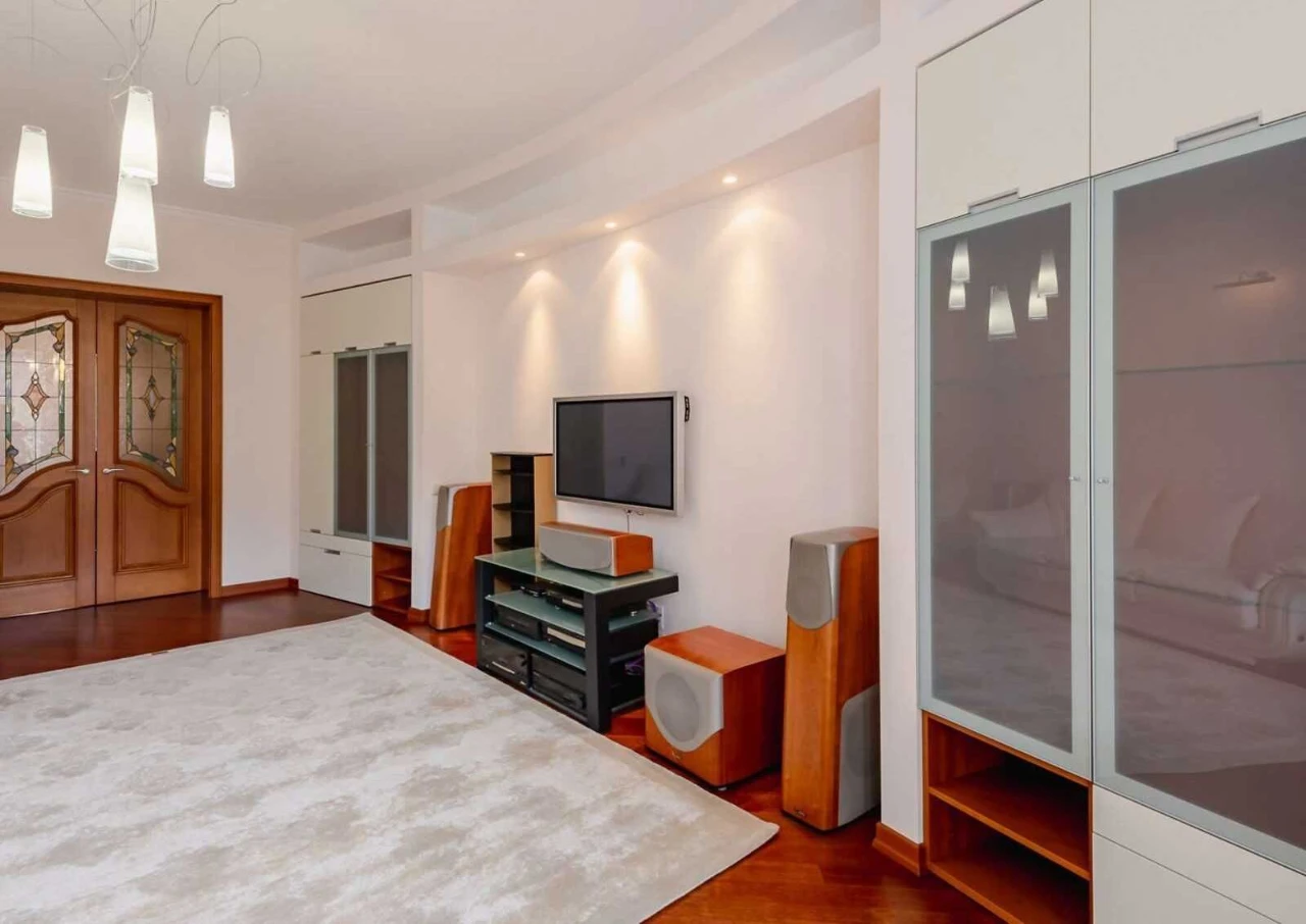 Продам 4-кімн. Ковпака вул. 17, 151 м.кв