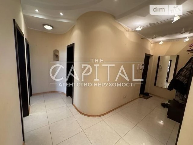 Sale of 3-room apartment 103 sq. m on Volodymyr Ivasyuk Ave. 8