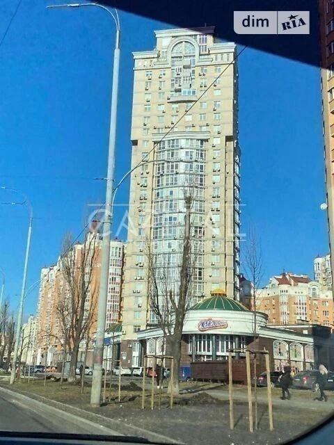 Sale of 3-room apartment 103 sq. m on Volodymyr Ivasyuk Ave. 8