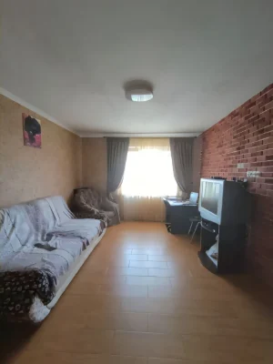 Продам 2-кімнатна квартира на Небесної Сотні/Глушко, Таїрова