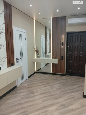 Продаж Квартира Судобудівник
