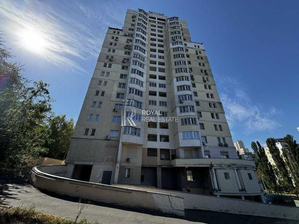 Продаж Квартира Київ Солом'янський район вул. Мокра 3 кімнат