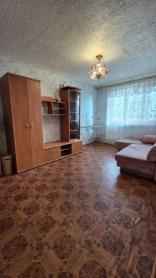 Продам 1к. кв. на Роганском ж/м, сторона Класса