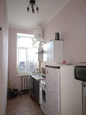 г.Днепр Продам 1 к.малосемейка