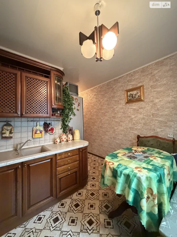 Продаж Квартира Роганський