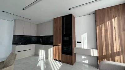 Продаж великої 1,5 км квартири в центральній частині міста