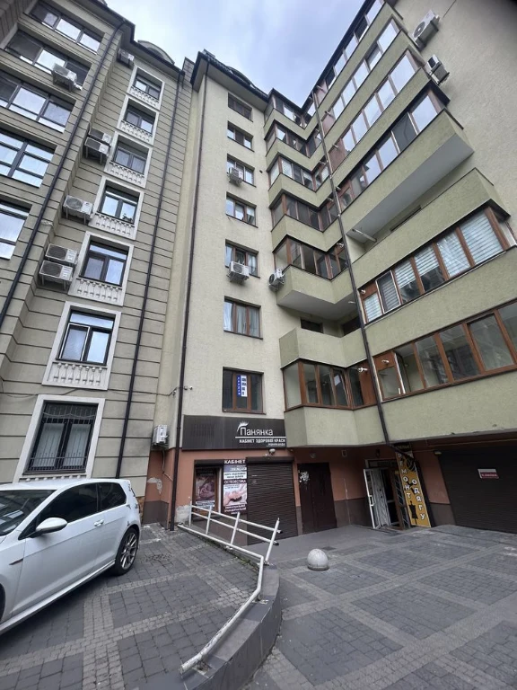 Продаж 3 кім. квартири, вул. Мазепи. Центр. Парк