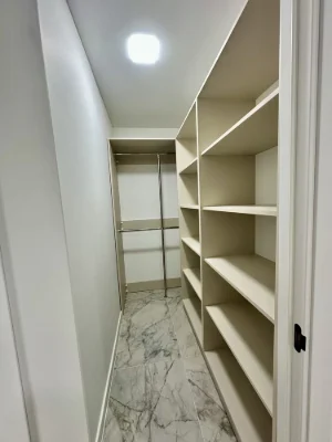 Продаж 3км квартири, цегляний будинок, вул. Текстильна