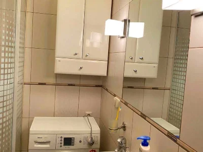 Квартира. Київ, Новонаводницька вул.