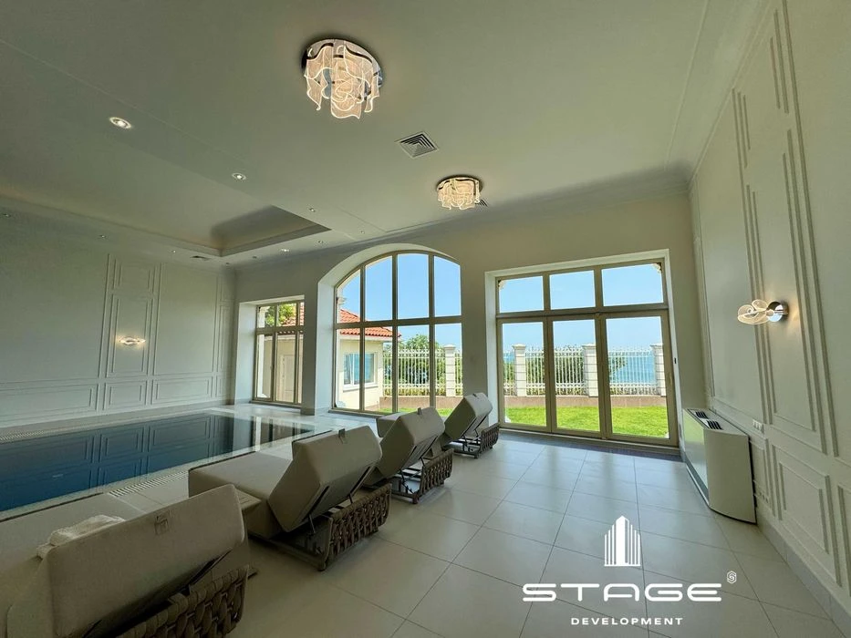 Elite house on French Boulevard! Panorama of the sea! Queens