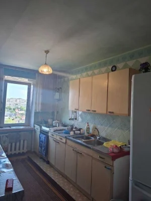 (3) Продам 3-комнатную квартиру на Замостье 0756