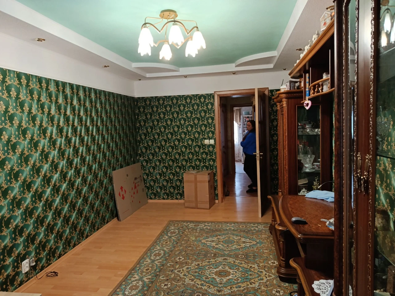 Продам 3 кімнатну квартиру з автономним опаленням в центрі м
