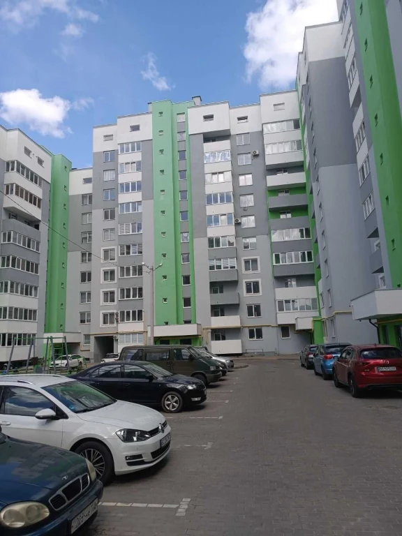 Продаж 3 кім. квартири в зданій  новобудові - 85 000$