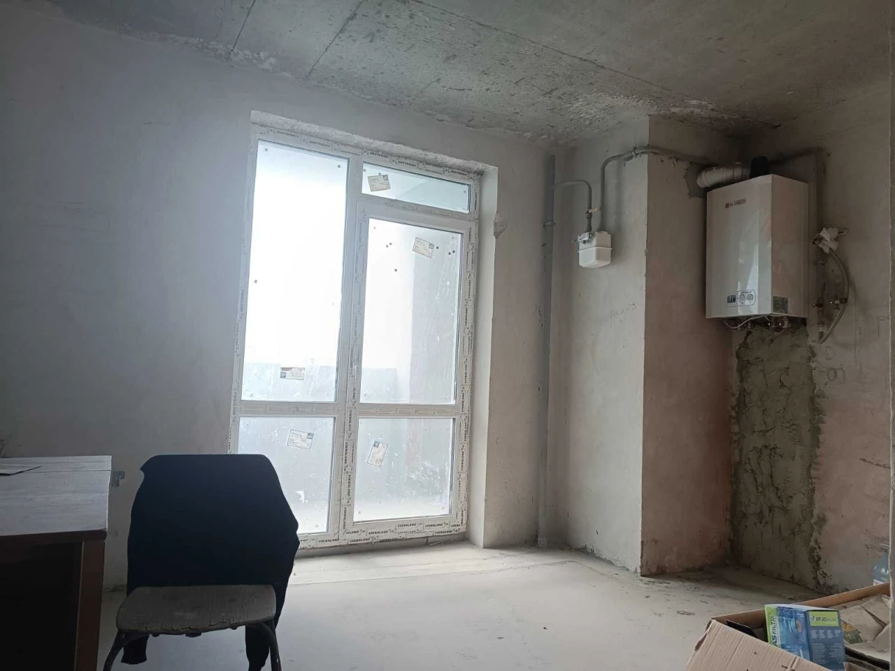 Продаж 3 кім. квартири в зданій  новобудові - 85 000$