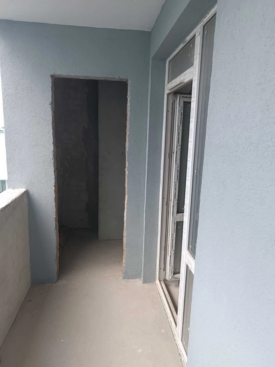 Продаж 3 кім. квартири в зданій  новобудові - 85 000$