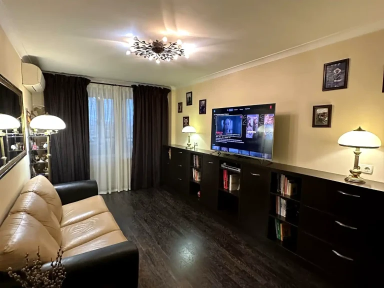 Продаж квартири 3-кімн. 67.2 м² 11/16 пов.