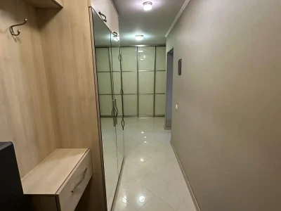 Продаж квартири 3-кімн. 67.2 м² 11/16 пов.