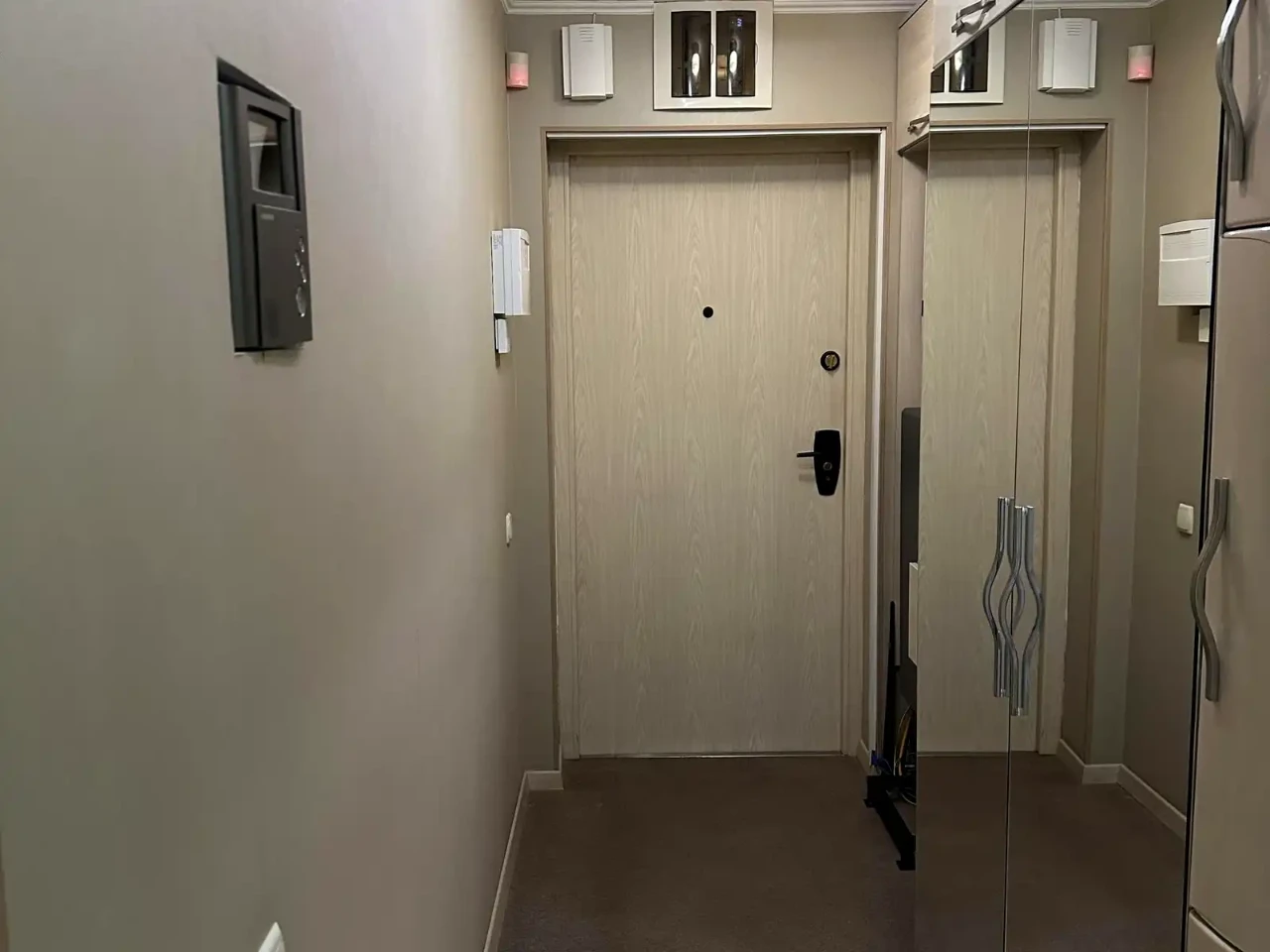 Продаж квартири 3-кімн. 67.2 м² 11/16 пов.