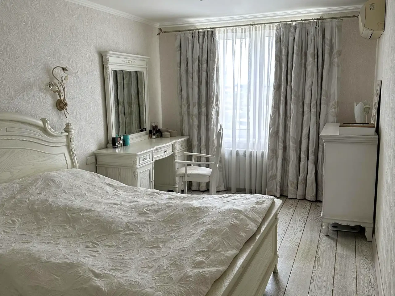 Продаж квартири 3-кімн. 67.2 м² 11/16 пов.