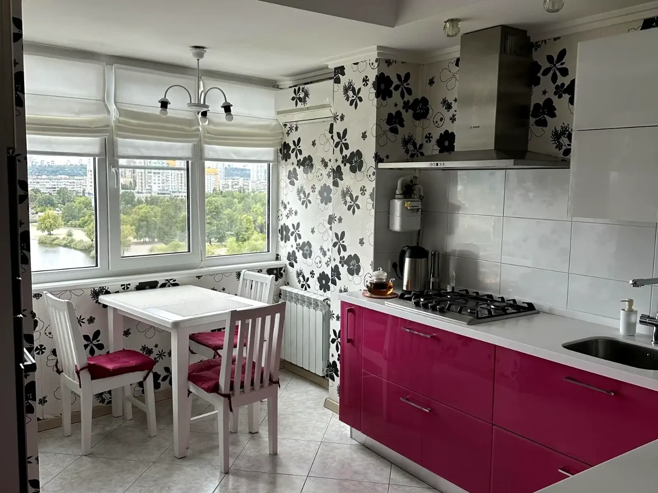 Продаж квартири 3-кімн. 67.2 м² 11/16 пов.