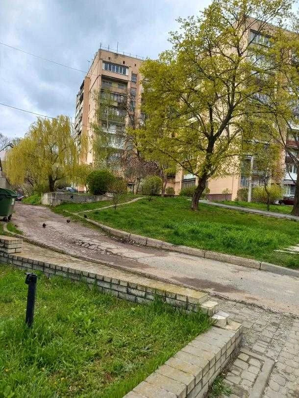 Продам 1 к кв Ботанічний сад