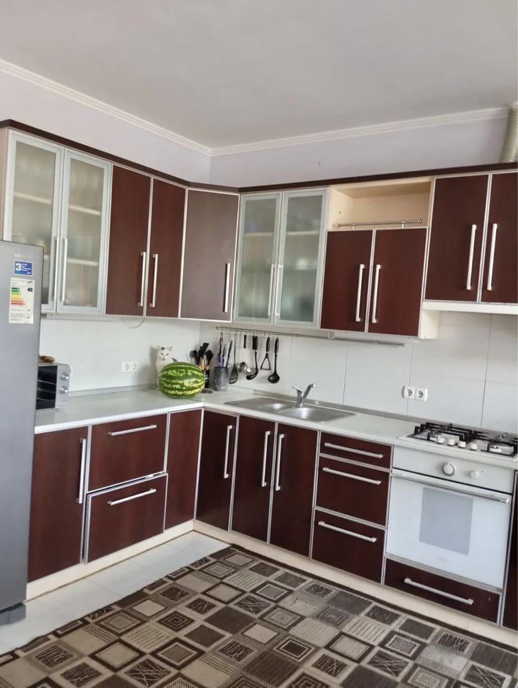 Продаж добротного цегляного будинку