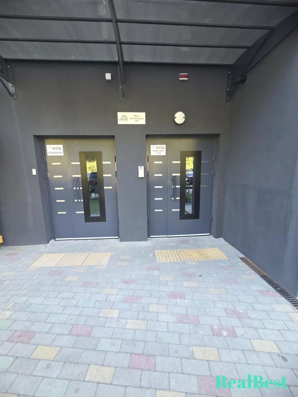 Продаж / Квартира / Центр, Рівне