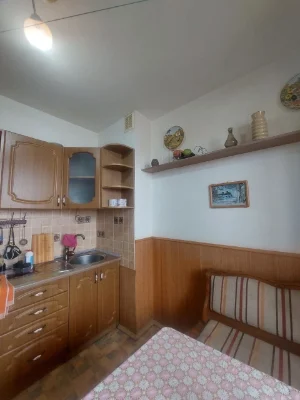 Кримський бульвар! ПРОДАМ 1-кімнатну 37  кв.м. біля парку |