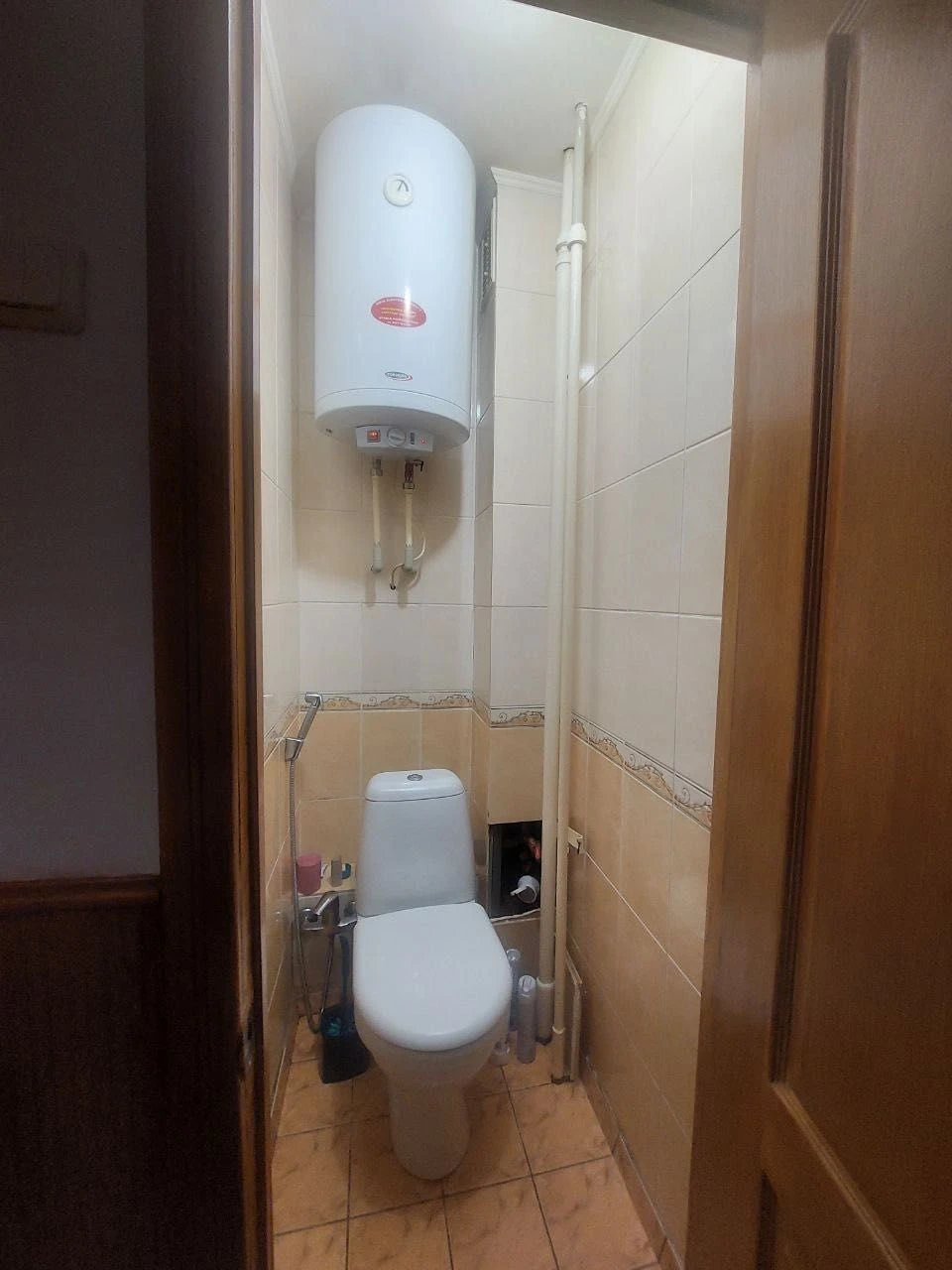 Кримський бульвар! ПРОДАМ 1-кімнатну 37  кв.м. біля парку |